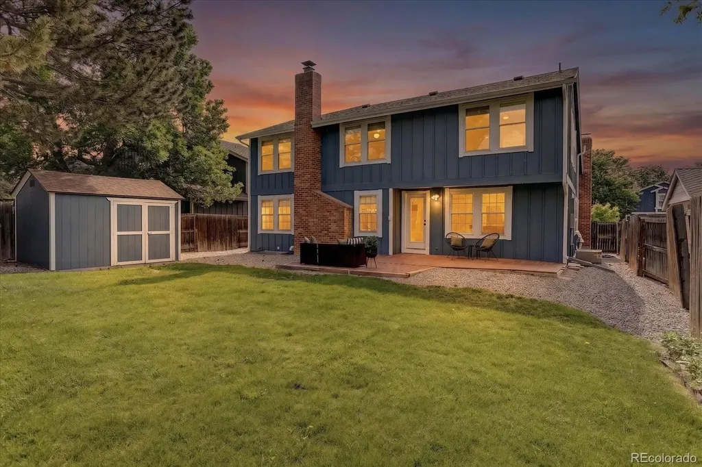 7643 Sunshine Peak Littleton CO 80127