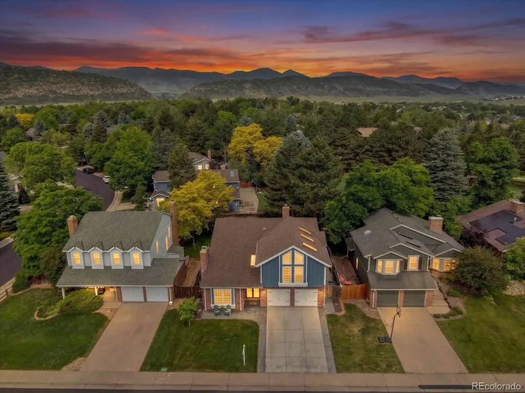 7643 Sunshine Peak Littleton CO 80127