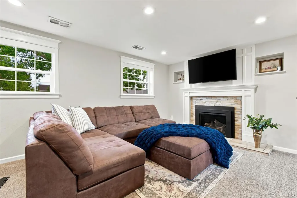 1333 Elmwood Street Broomfield CO 80020