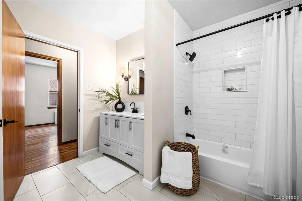 324 W Grant Avenue Pueblo CO 81004