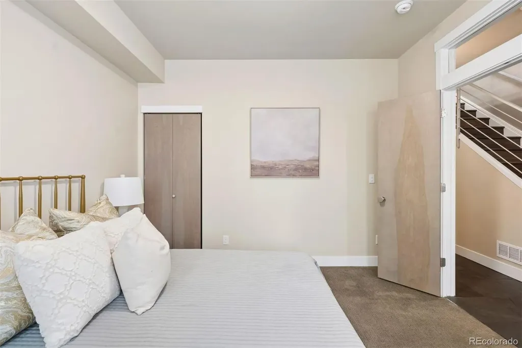 2933 Umatilla Street Denver CO 80211