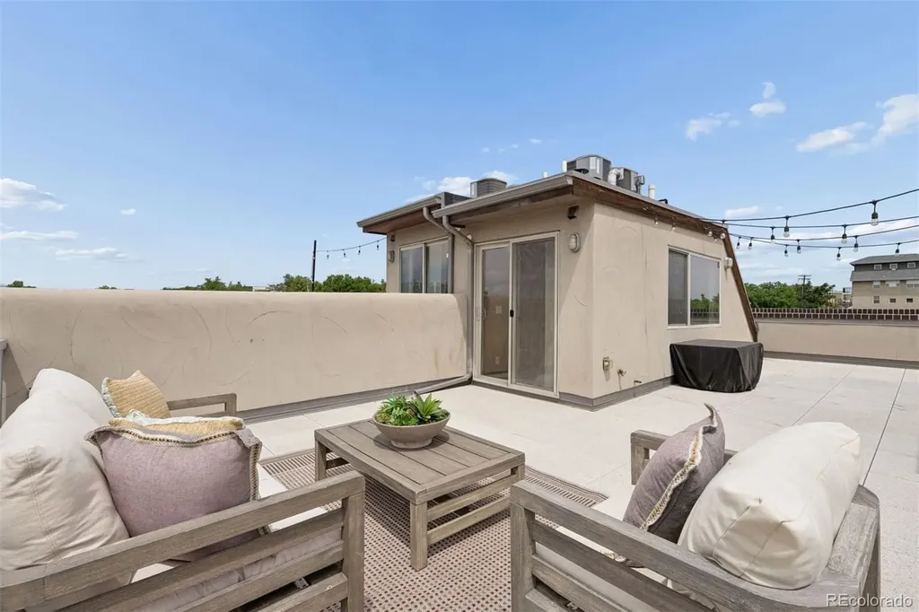 2933 Umatilla Street Denver CO 80211
