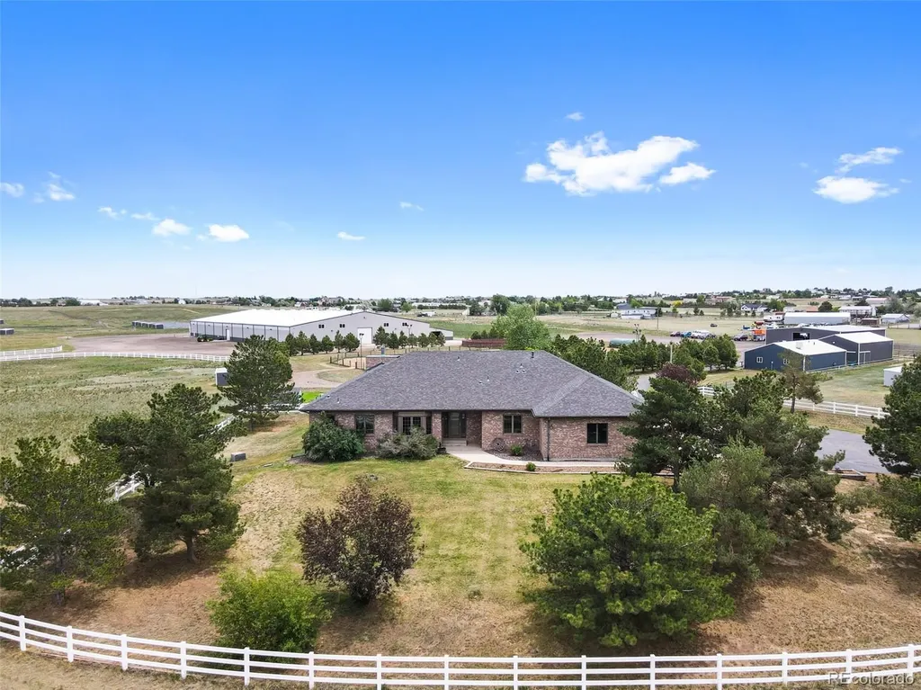 1050 S Manila Road Bennett CO 80102