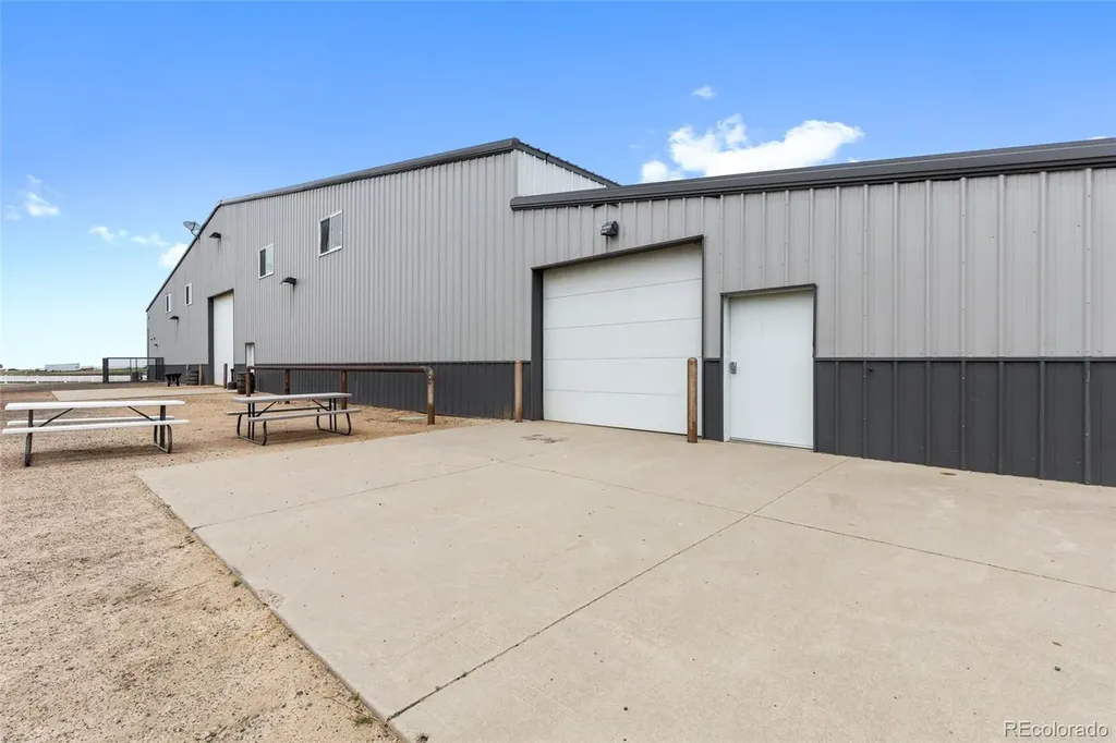 1050 S Manila Road Bennett CO 80102