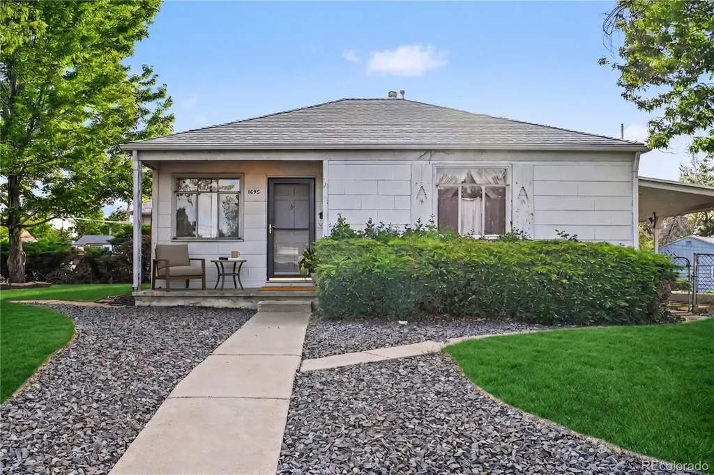 1695 S Wyandot Street Denver CO 80223