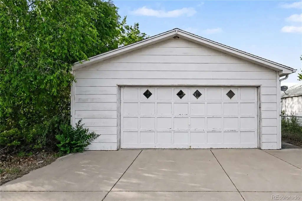 1695 S Wyandot Street Denver CO 80223