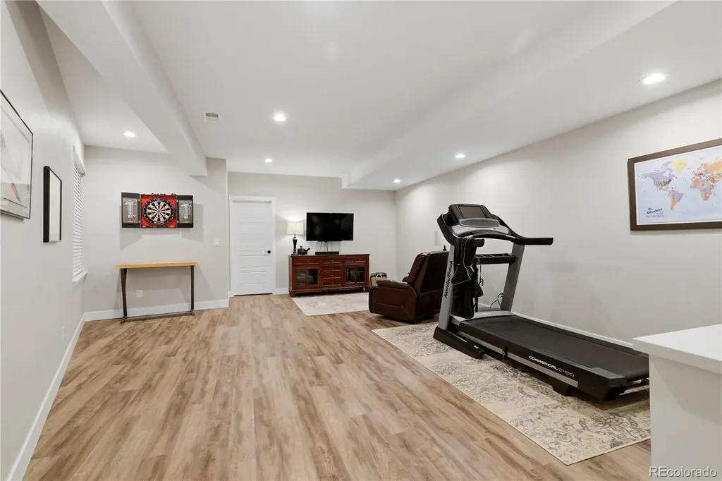 6302 Emporia Street Denver CO 80238