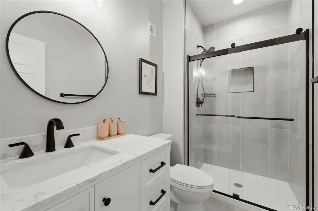 6302 Emporia Street Denver CO 80238