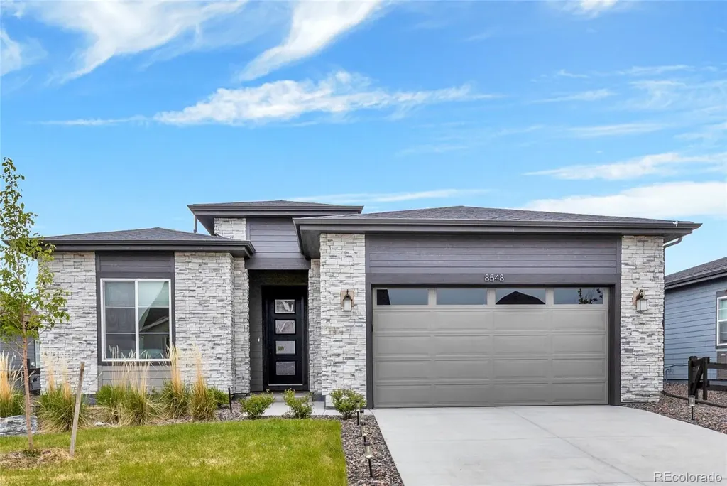 8548 S Quatar Street Aurora CO 80016
