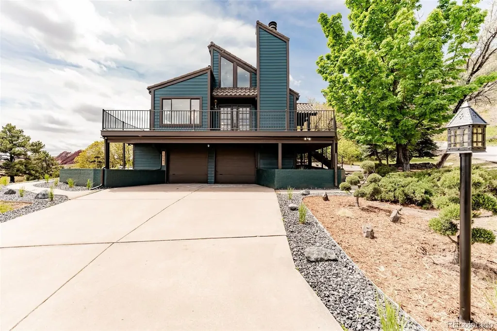 10542 Mossrock Run Littleton CO 80125