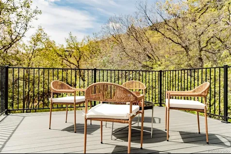 10542 Mossrock Run Littleton CO 80125