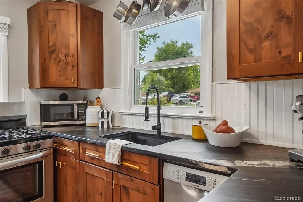 1240 Vance Street Lakewood CO 80214