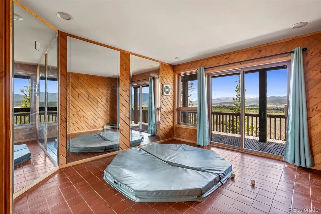 363 Peaks Point Granby CO 80446