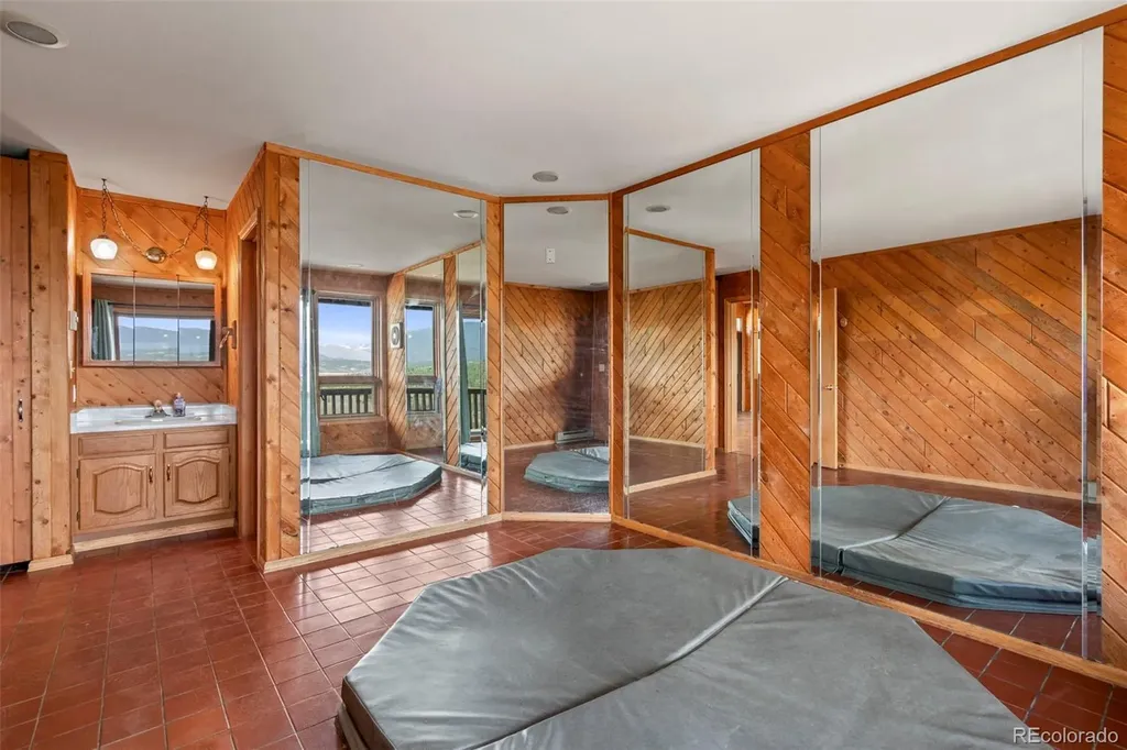 363 Peaks Point Granby CO 80446
