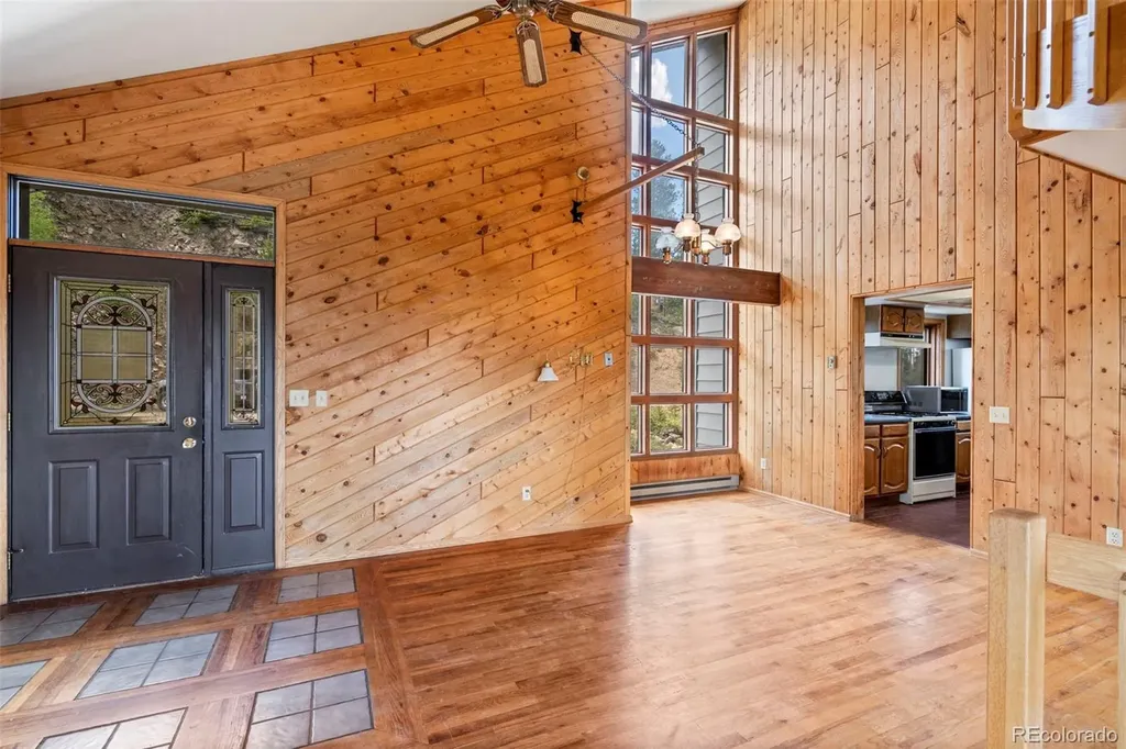 363 Peaks Point Granby CO 80446