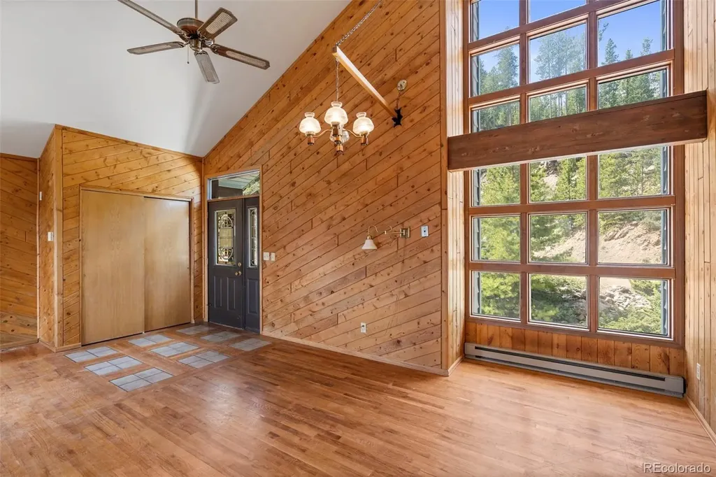 363 Peaks Point Granby CO 80446
