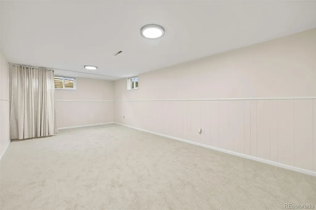 10560 W 23rd Place Lakewood CO 80215