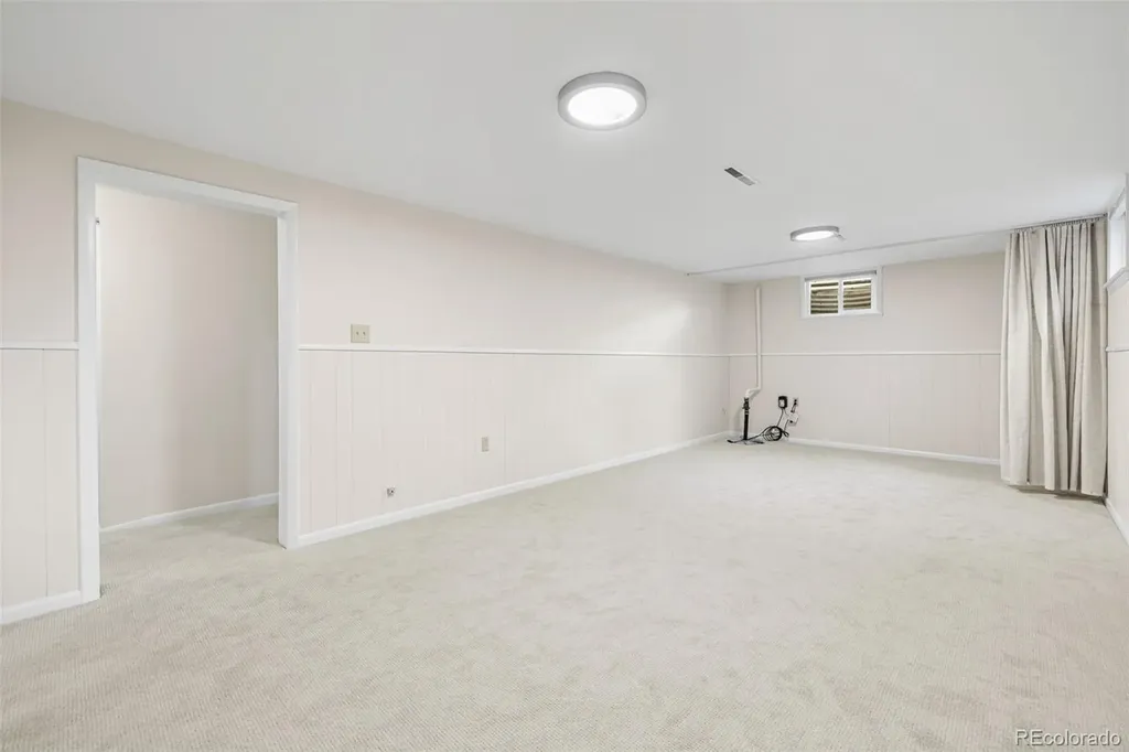 10560 W 23rd Place Lakewood CO 80215