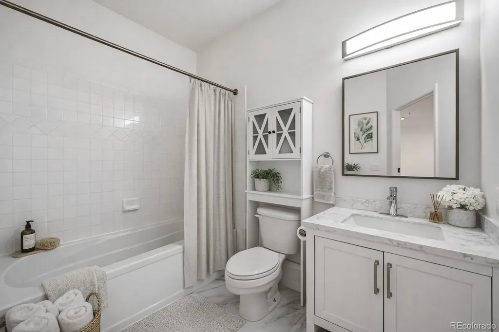 2422 Tremont Place Denver CO 80205