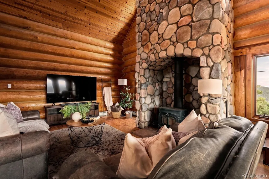13891 Quaking Aspen Lane Larkspur CO 80118