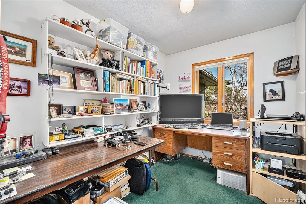 2208 Champlain Drive Boulder CO 80301