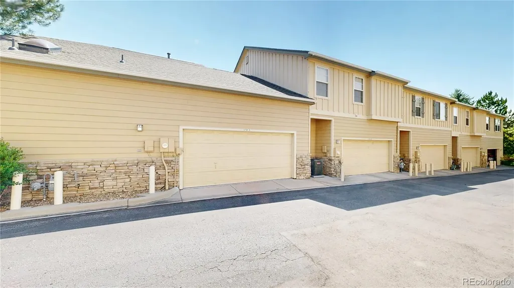 3795 W 104th Drive Westminster CO 80031