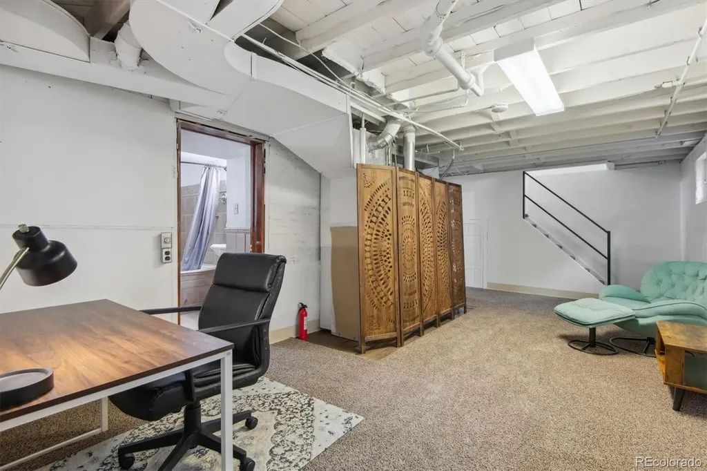 1211 Bellaire Street Denver CO 80220
