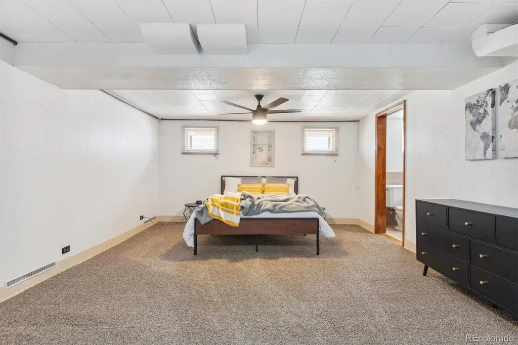 1211 Bellaire Street Denver CO 80220