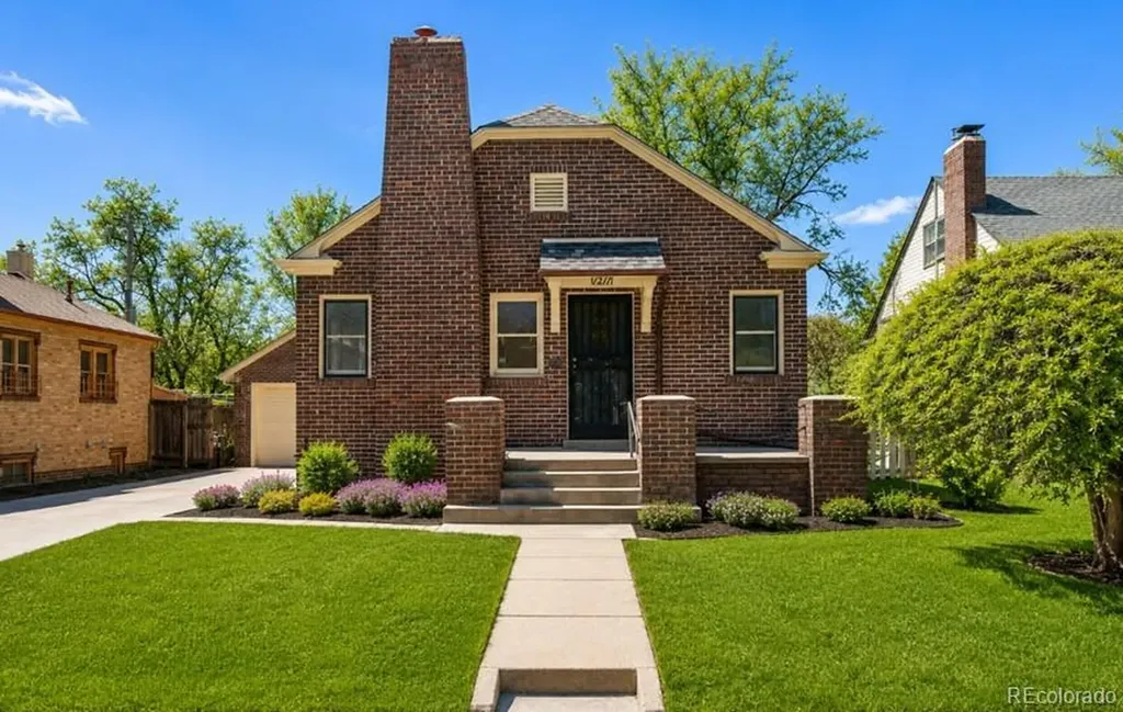 1211 Bellaire Street Denver CO 80220