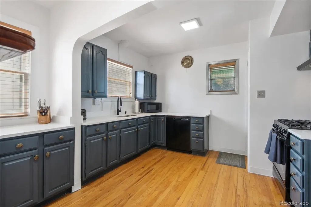 1211 Bellaire Street Denver CO 80220