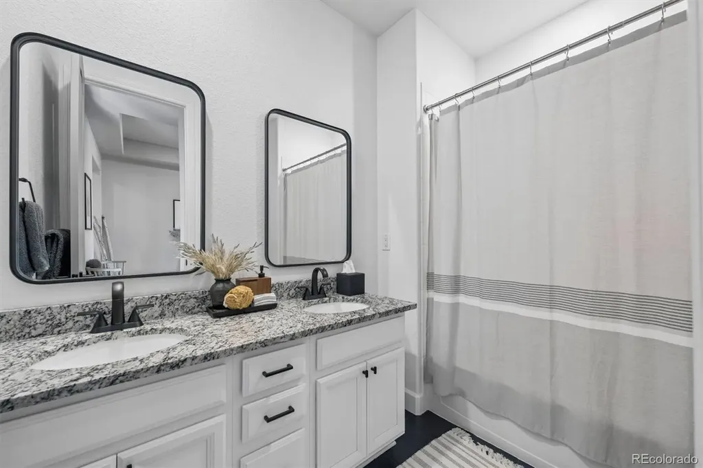 28017 E Nichols Place Aurora CO 80016