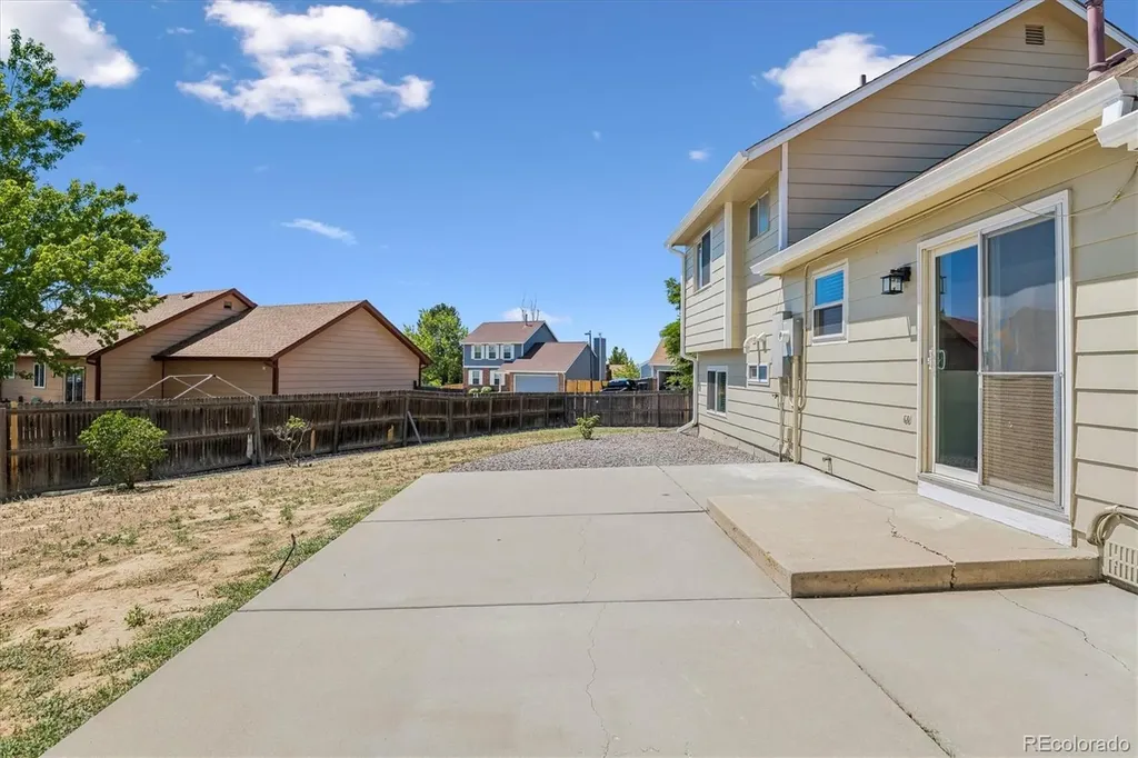 9806 Madison Street Denver CO 80229