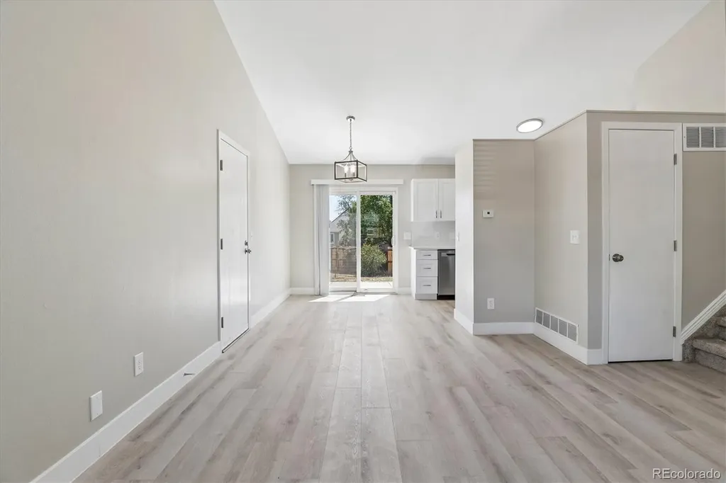 9806 Madison Street Denver CO 80229