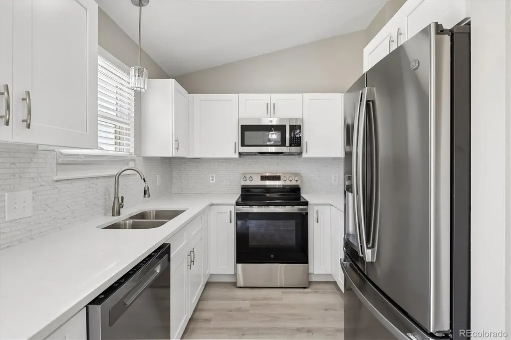 9806 Madison Street Denver CO 80229