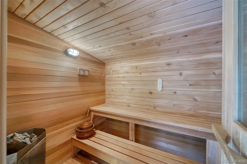 37 Comstock Court Leadville CO 80461