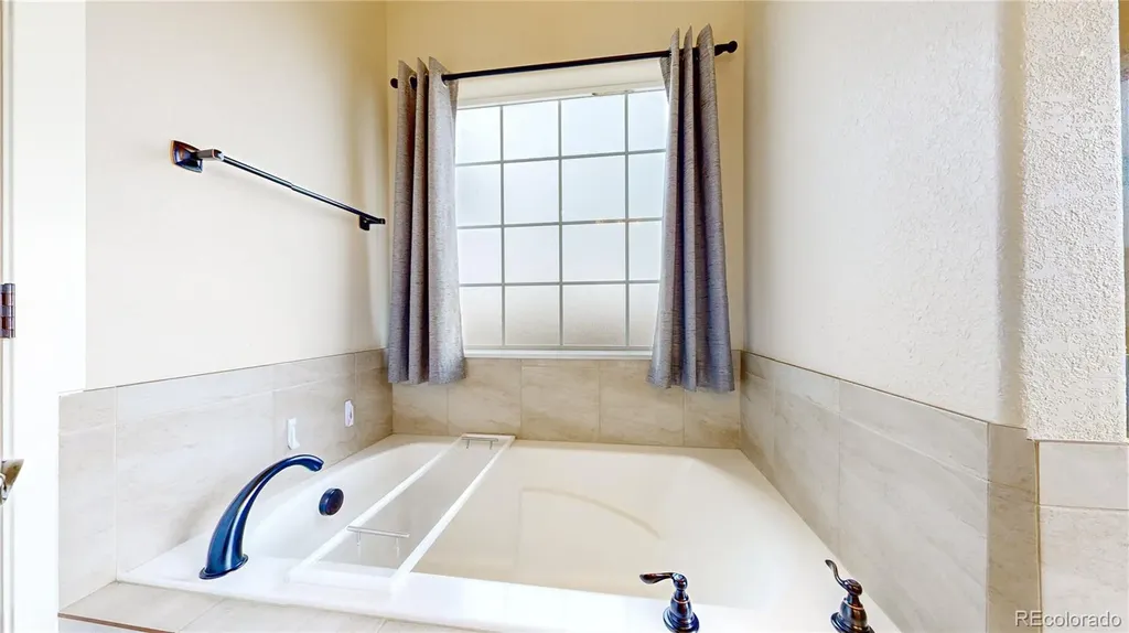 176 W 8th Avenue Byers CO 80103