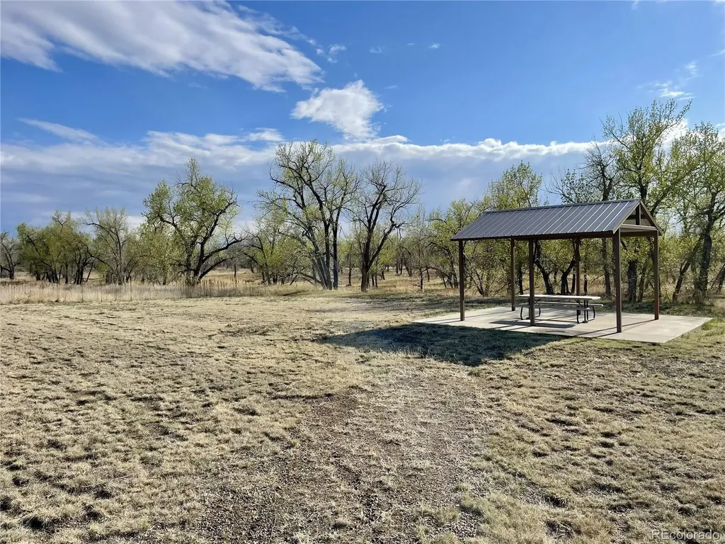 176 W 8th Avenue Byers CO 80103
