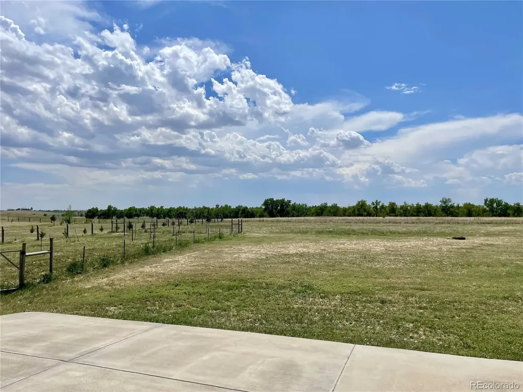 176 W 8th Avenue Byers CO 80103