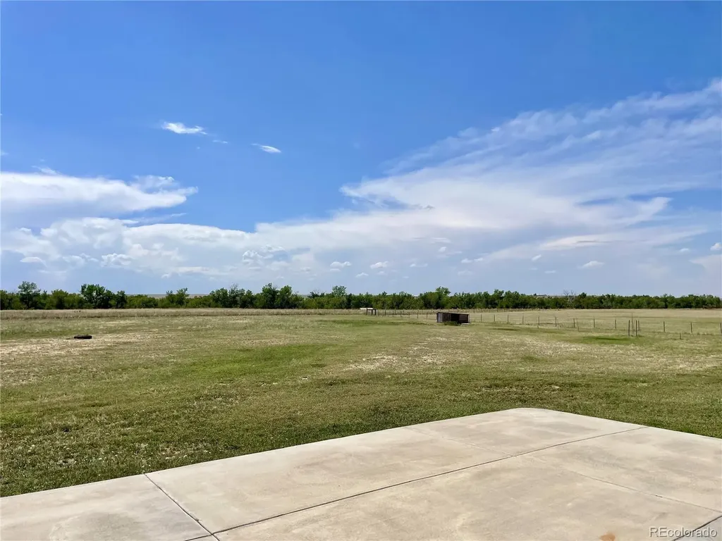 176 W 8th Avenue Byers CO 80103