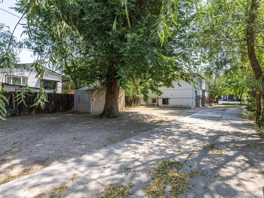 255 Knox Court Denver CO 80219