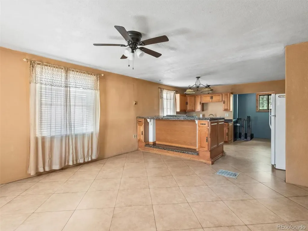 255 Knox Court Denver CO 80219