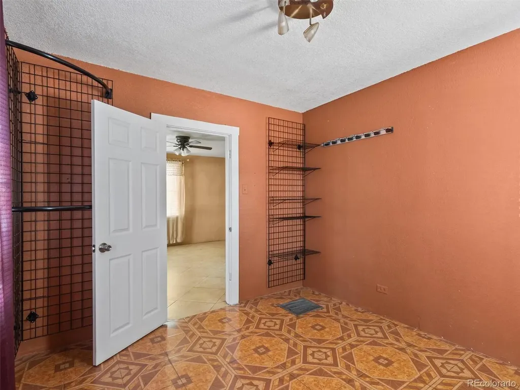 255 Knox Court Denver CO 80219