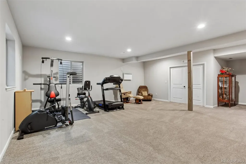 6956 Isabell Street Arvada CO 80007