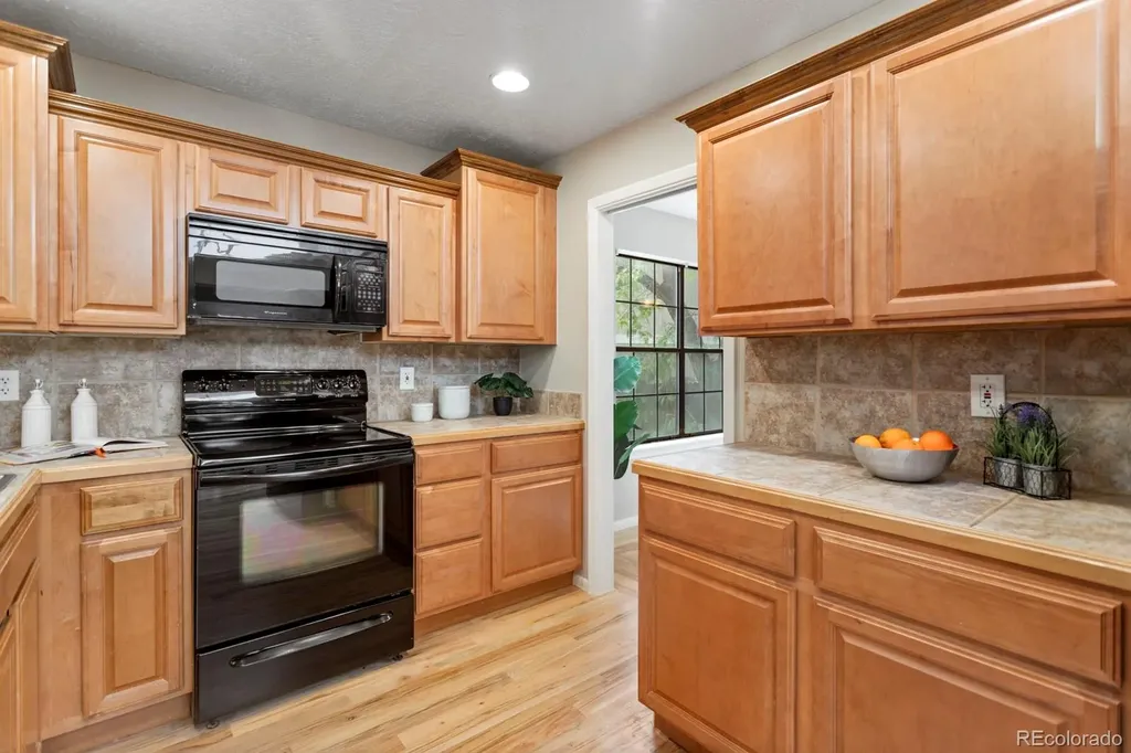 8160 Flower Circle Arvada CO 80005
