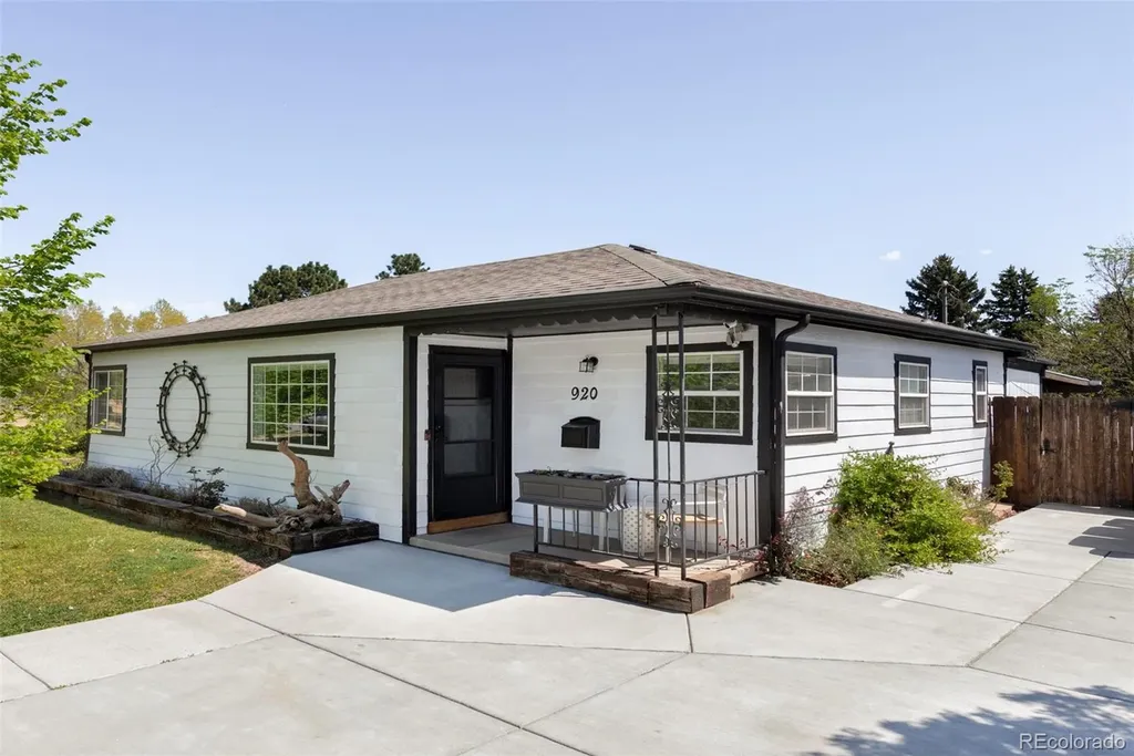 920 S Alcott Street Denver CO 80219
