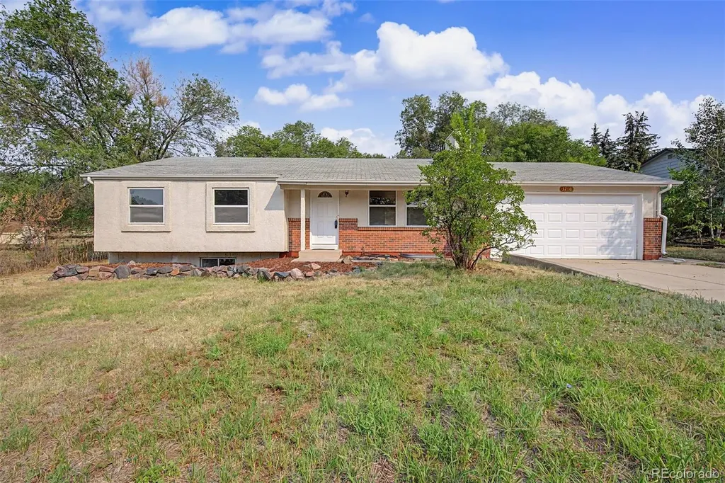 3760 Catalpa Drive Colorado Springs CO 80907