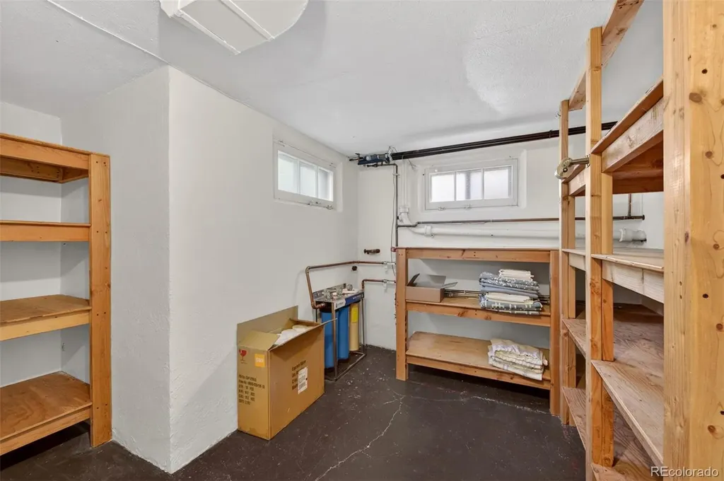 3176 W 39th Avenue Denver CO 80211