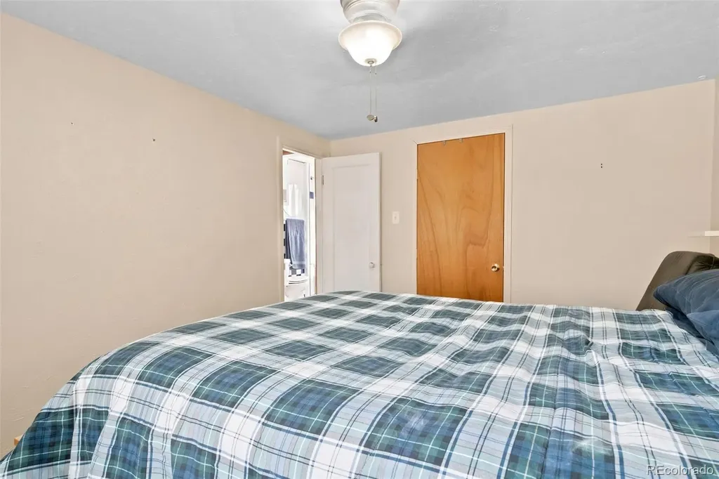 1769 Spruce Street Denver CO 80220