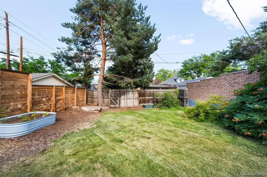 1162 Adams Street Denver CO 80206