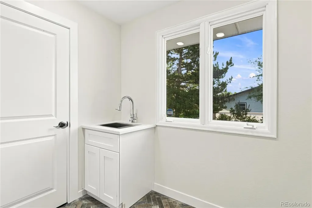 5860 Wood Sorrel Drive Littleton CO 80123